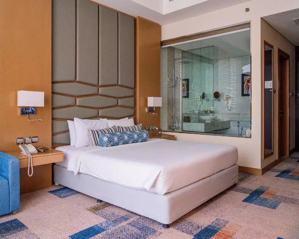Canal Central Hotel Business Bay